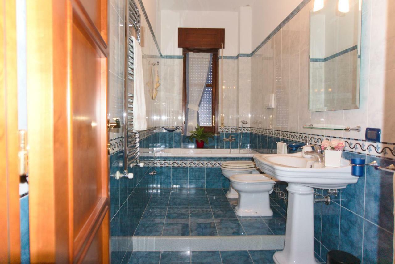 Neverending Sea Luxury Apartment in Salerno Center Esterno foto
