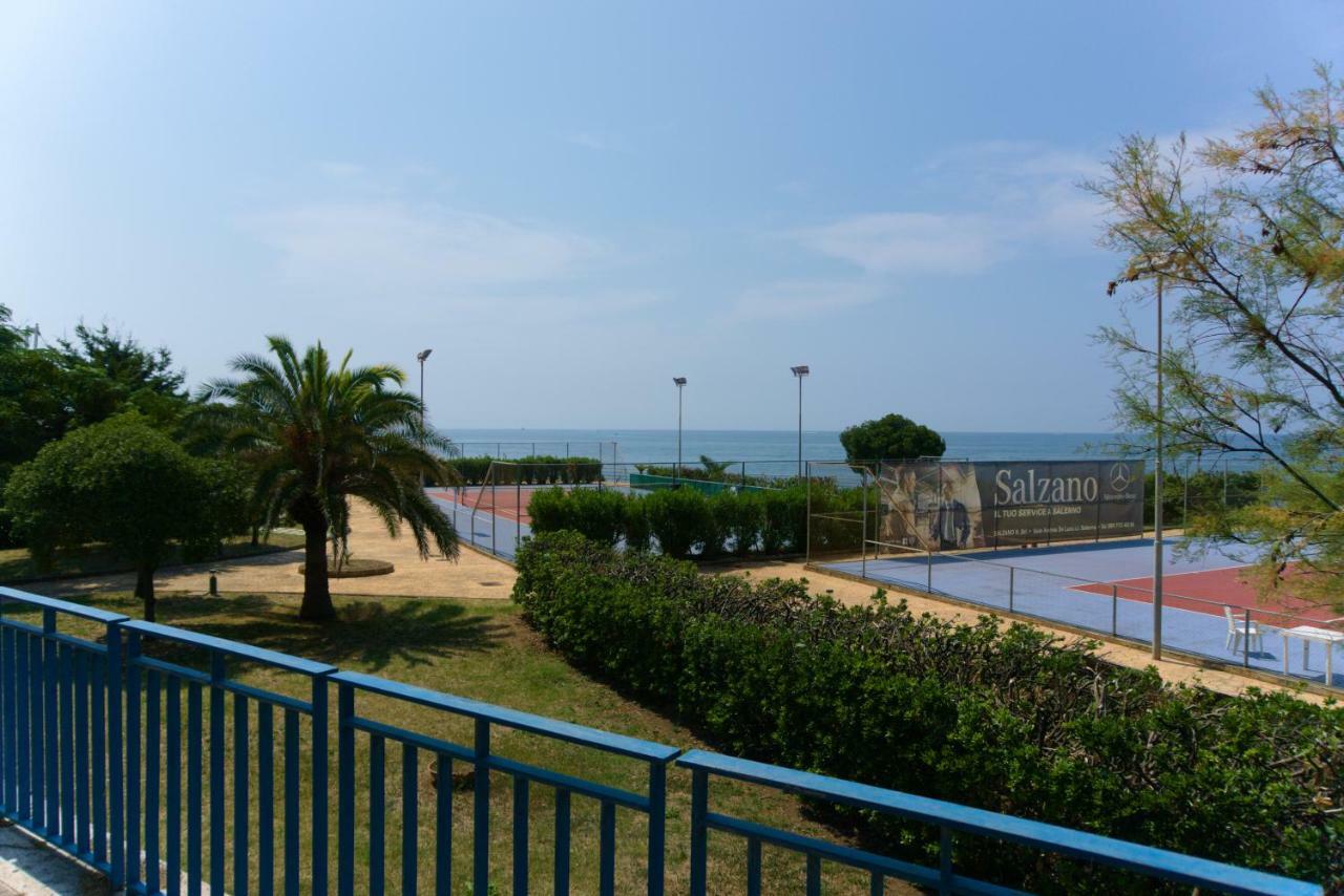 Neverending Sea Luxury Apartment in Salerno Center Esterno foto