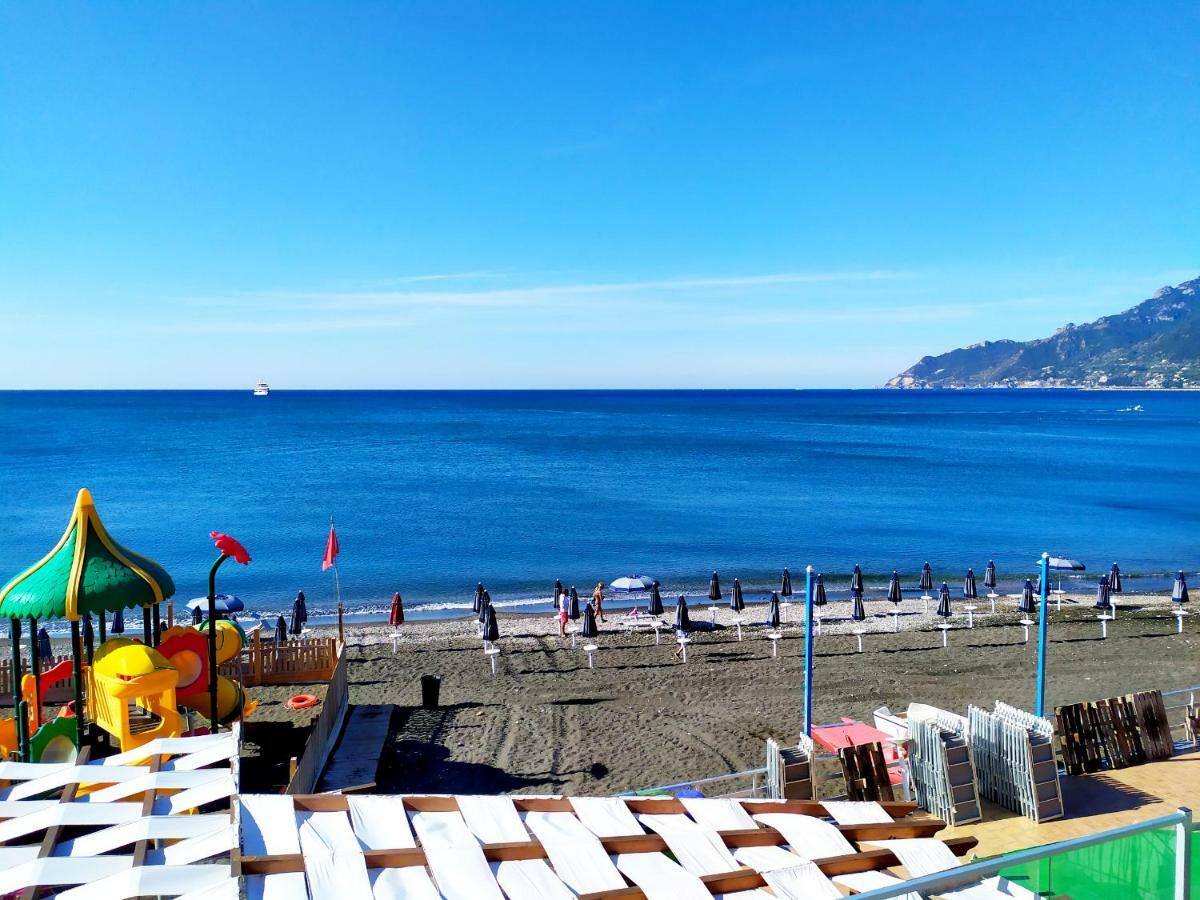 Neverending Sea Luxury Apartment in Salerno Center Esterno foto